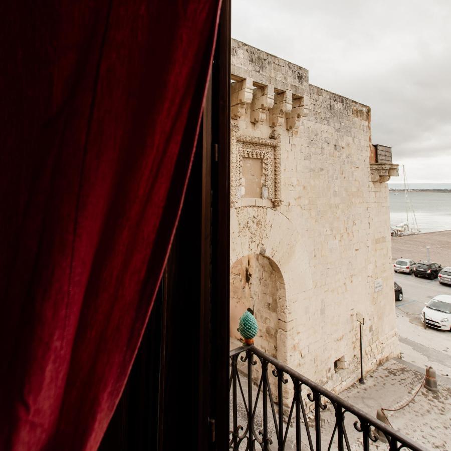 Palazzo Giunta - Porta Marina Ortigia Acomodação com café da manhã Syracuse Exterior foto